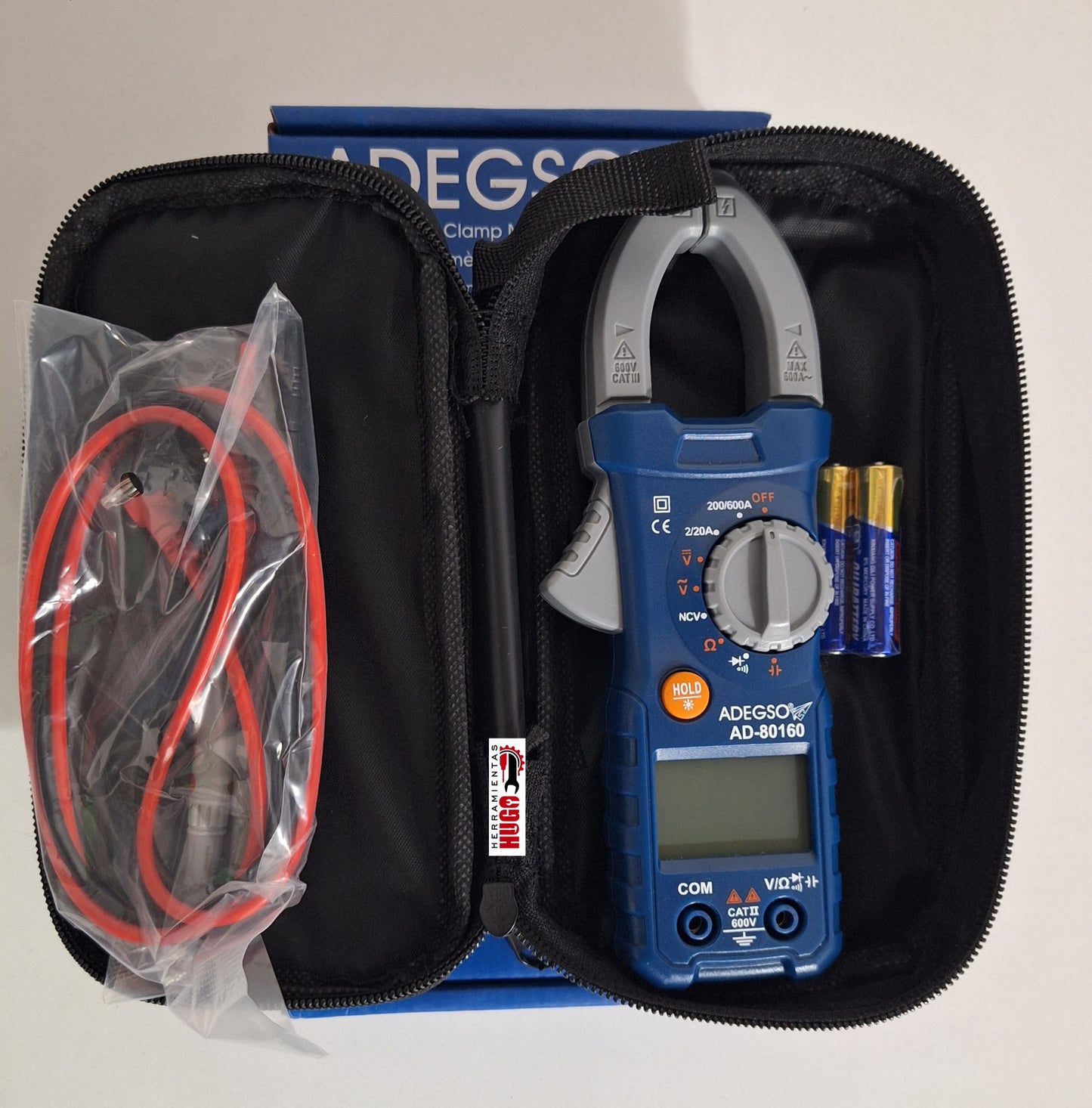 Digital Clamp Meter with Temperature Measurement | 600v